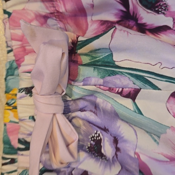 Victoria's Secret Silky Multi-Colored Floral Lounge/Sleep Shorts - Picture 3 of 8